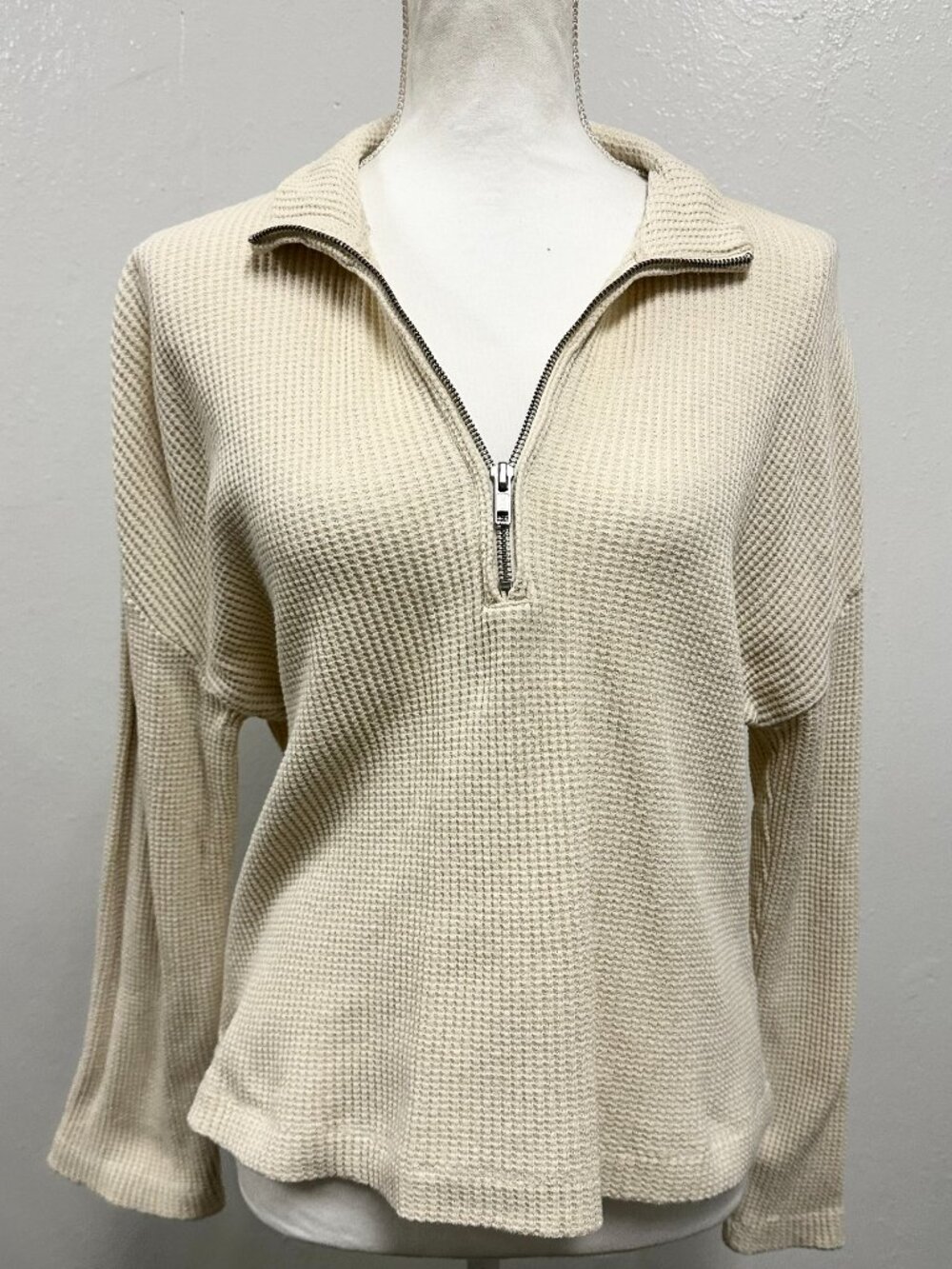 Reformation Jeans Cream Color Waffle Knit Cotton Quarterzip Sweater Size Large